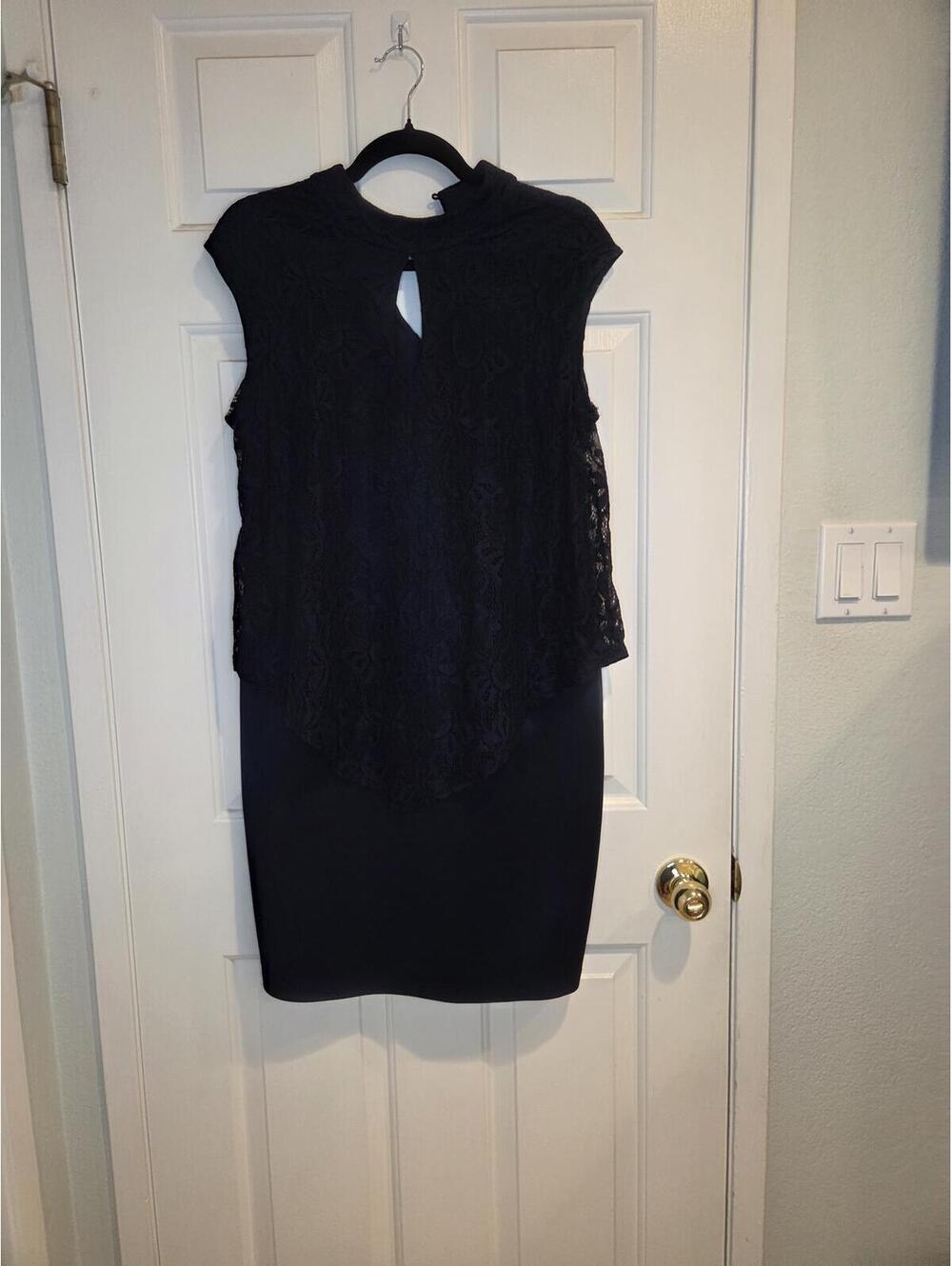 En Focus Studio dark navy Lace Overlay Sleeveless Sheath Dress Size 14